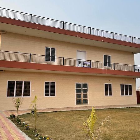 Shrinath Residency Hotel Greater Noida Bagian luar foto