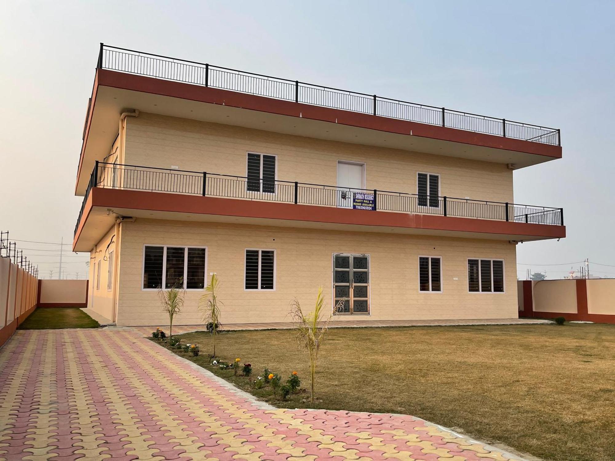 Shrinath Residency Hotel Greater Noida Bagian luar foto